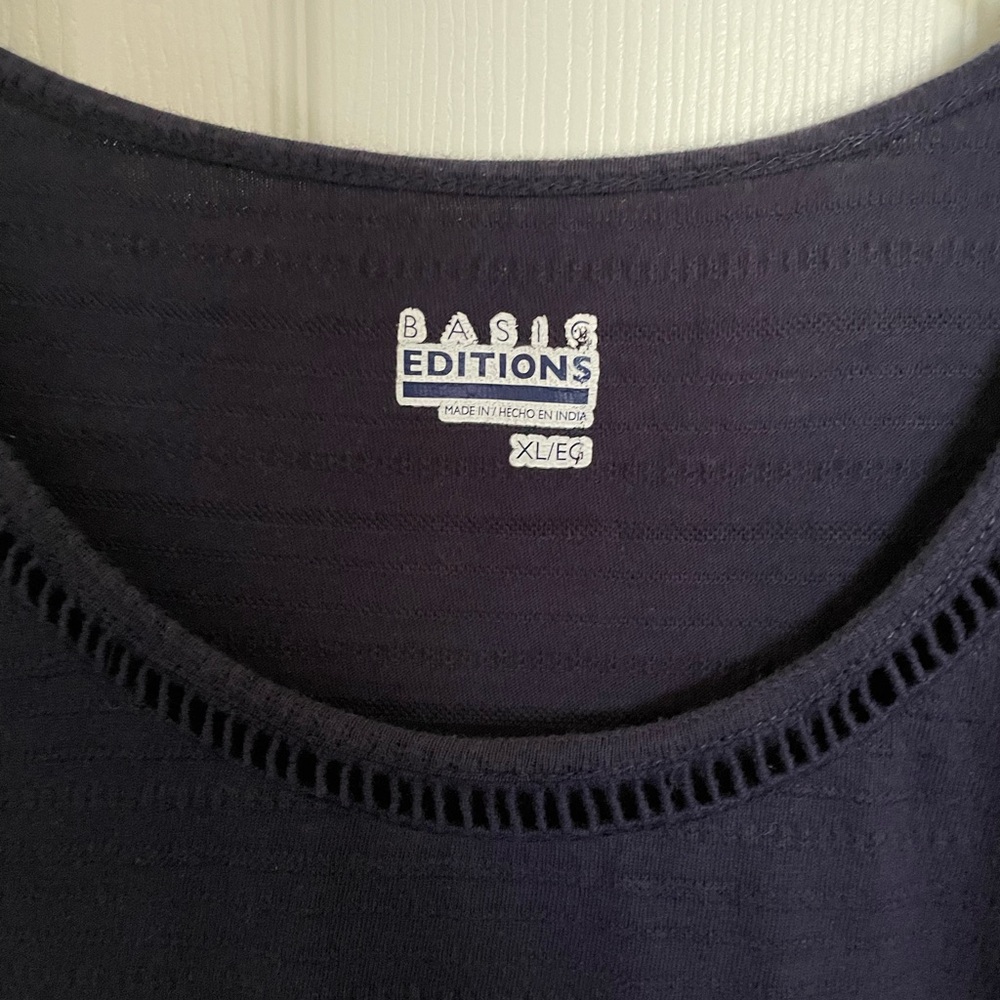 Basic Editions Tank Top (XL) - Picture 2 of 5
